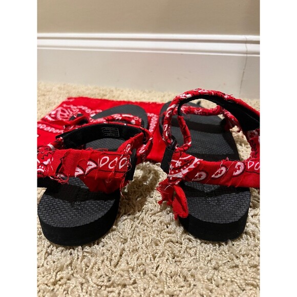 EUC Red Bandana Arizona Love Trekky Sandal in size EU 40 - Picture 7 of 8